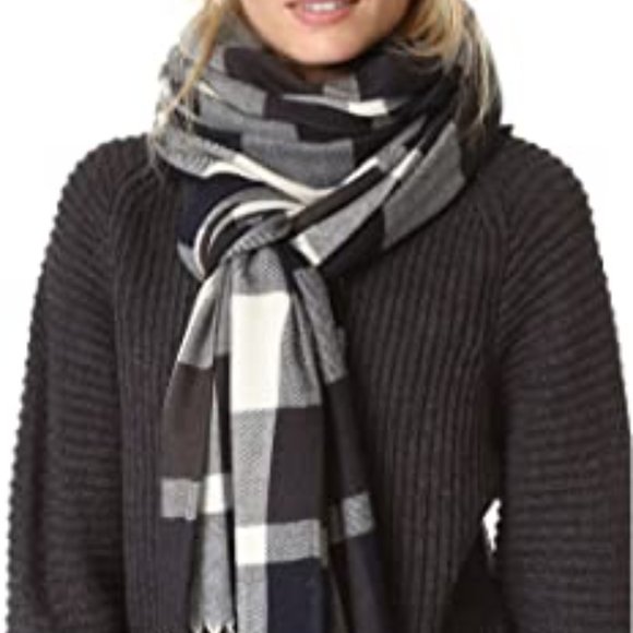 NEW Plush Apparel ultra soft plaid scarf - Picture 2 of 7